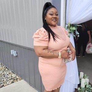 Meet your Posher, Sheila